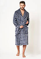 Мужской длинный теплый халат Key MGL 432 B24