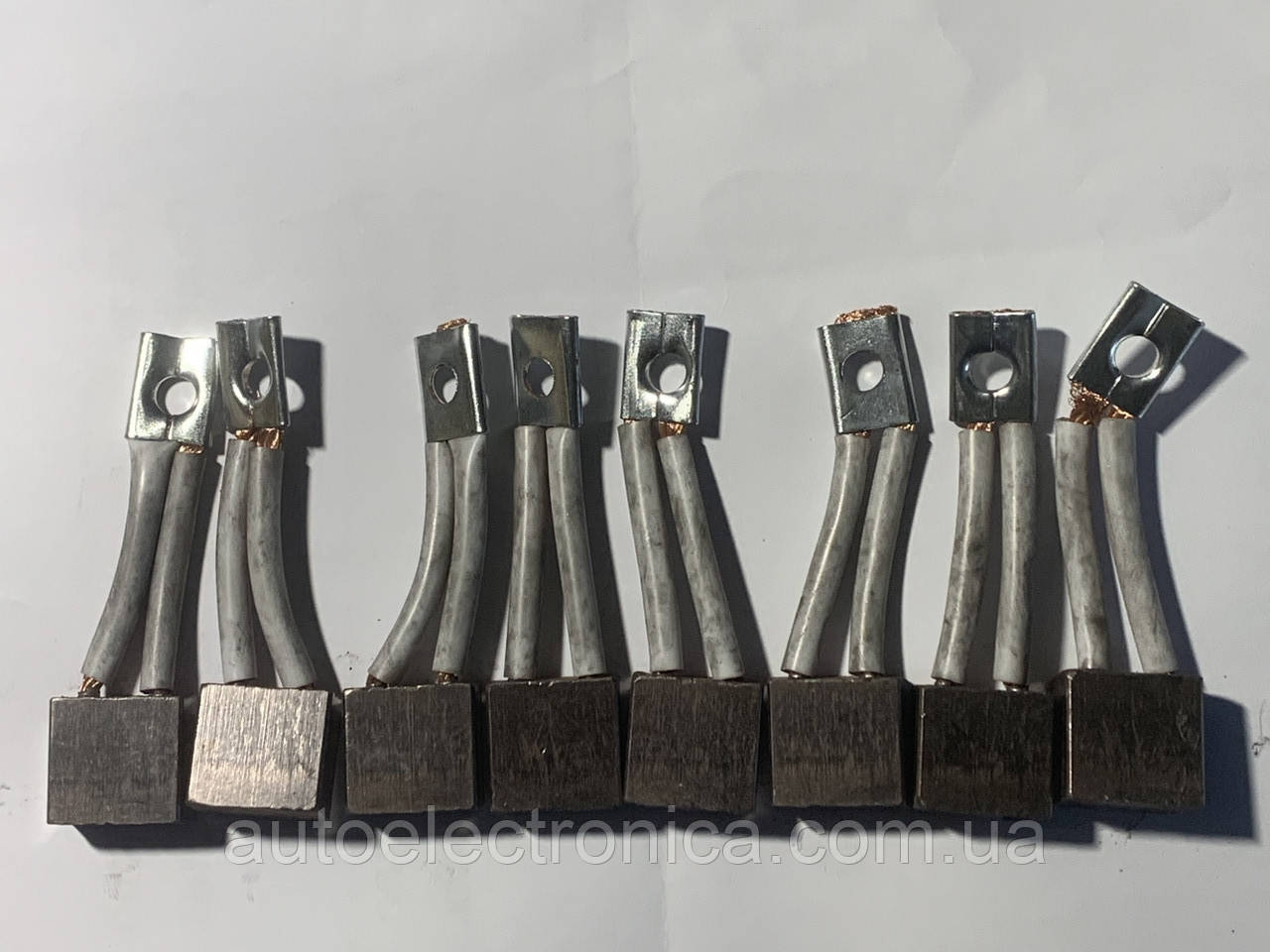 Щітка стартера КАМАЗ СТ142Б-3708020 (8 шт.)