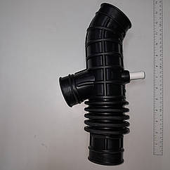 96143380 Патрубок повітряного фільтра Нексія 8-клапанів (у зборі) КАР/TOPIC