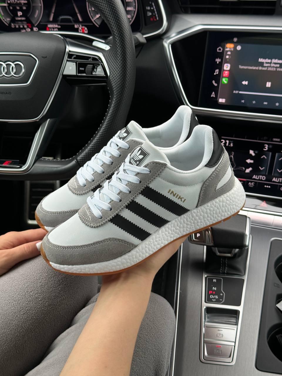 Жіночі кросівки Adidas INIKI Gray Black Сірий з чорним Взуття Адідас Інікі повсякденні замш текстиль демісезон