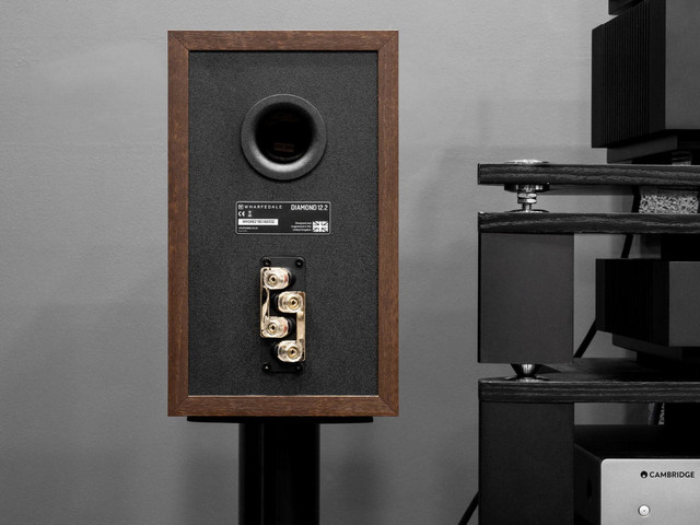 Wharfedale Diamond 12.2