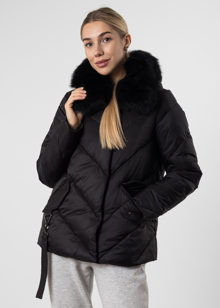 Жіночий зимовий пуховик з теплим хутром зручна куртка коротка чорна, фото 1