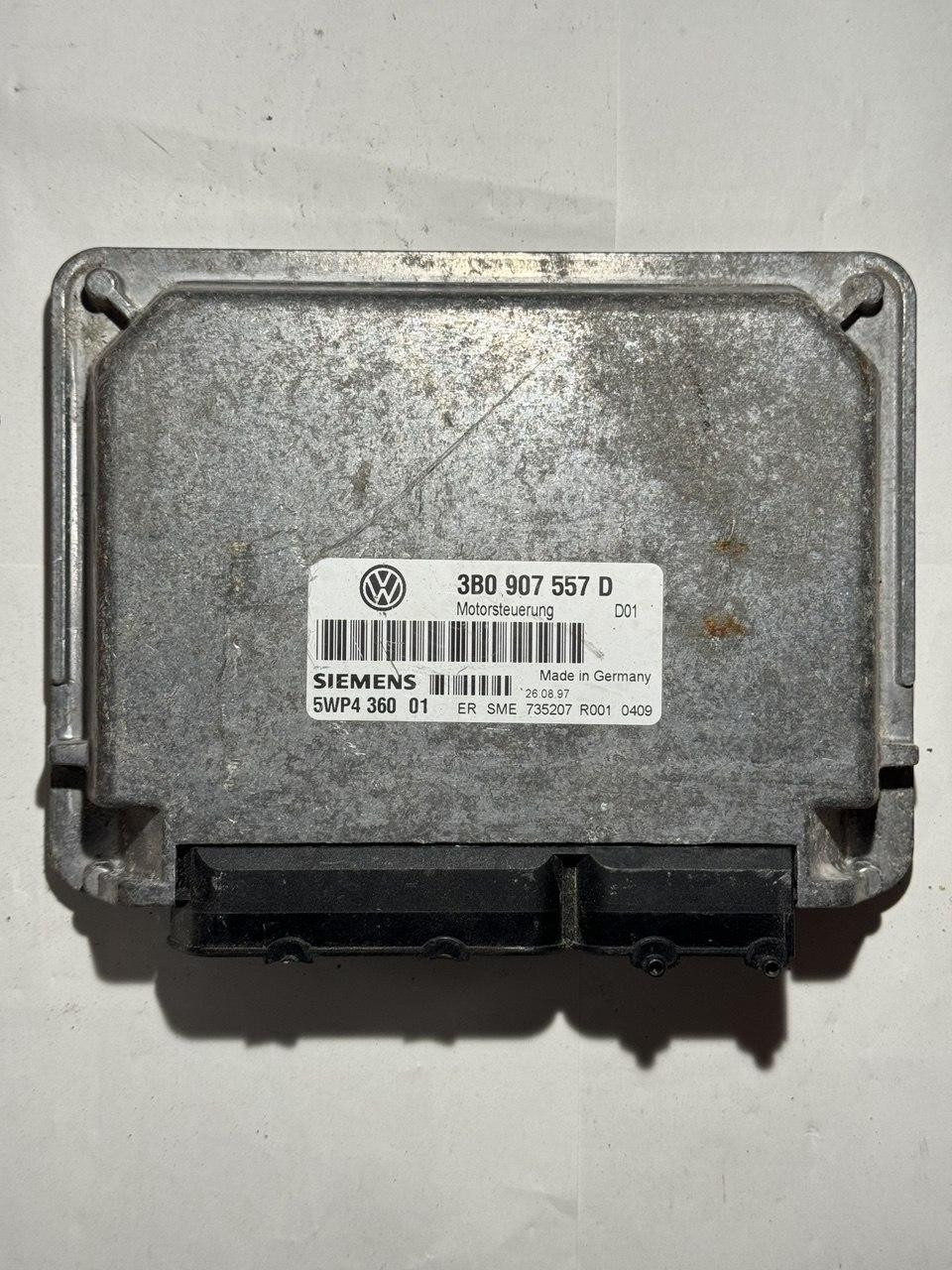 Електронний блок керування Volkswagen Siemens 3B0 907 557 D / 3B0907557D / 5WP4 360 01 / 5WP436001