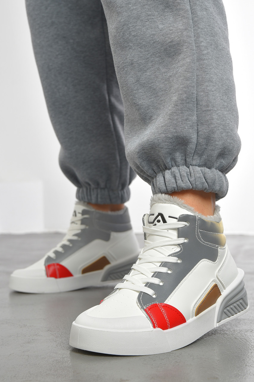 Кеди жіночі білого кольору на хутрі 193495M - фото 1 - id-p2388734988