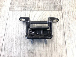 Петля двері верхня задн. прав. NISSAN QASHQAI/ROGUE SPORT 14- 82400-2Y90A