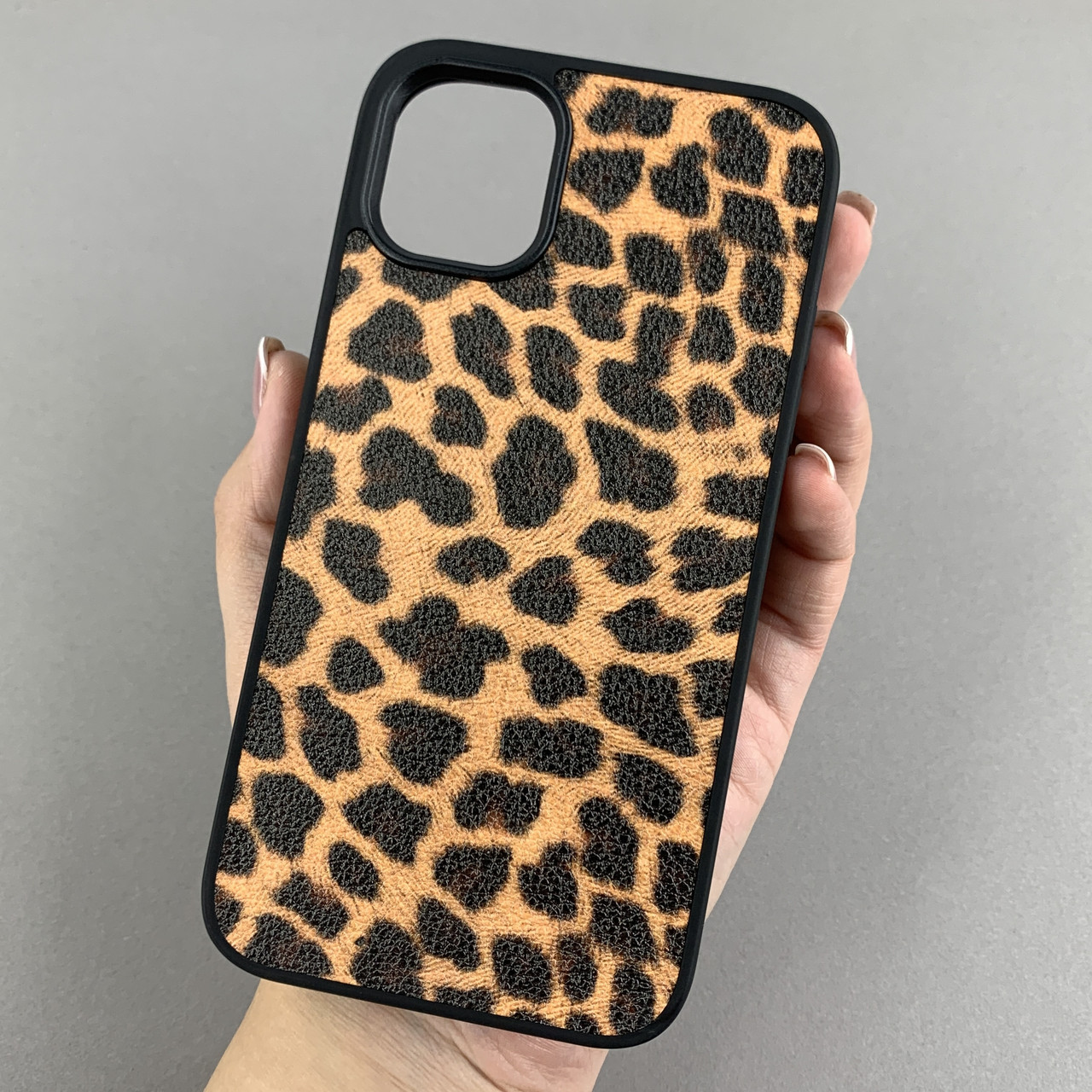 Чохол для Apple iPhone 11 чохол з принтом плями леопарда на телефон айфон 11 чорний з коричневим a01o