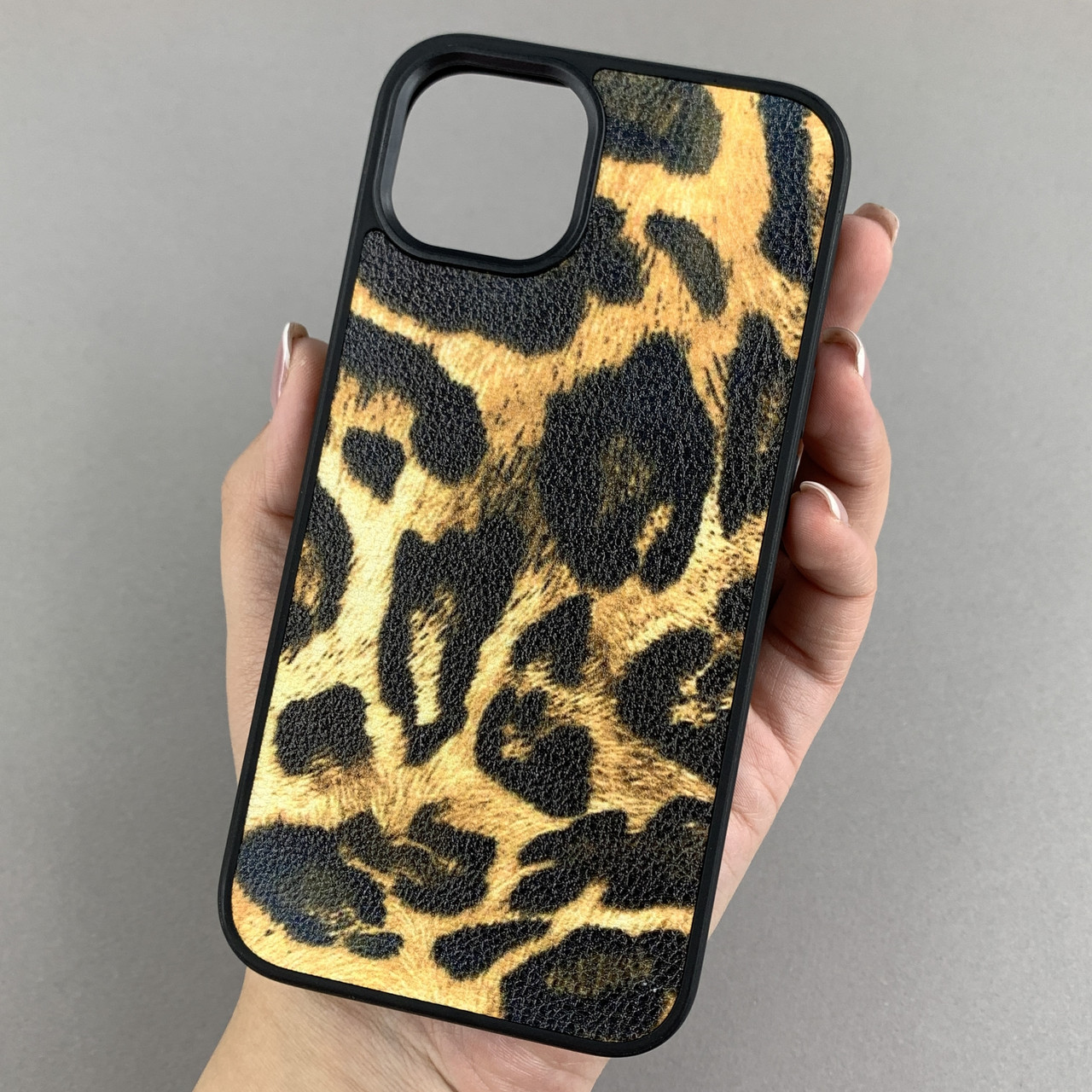 Чохол для Apple iPhone 13 чохол з принтом leopard skin на телефон айфон 13 чорний з коричневим a01o