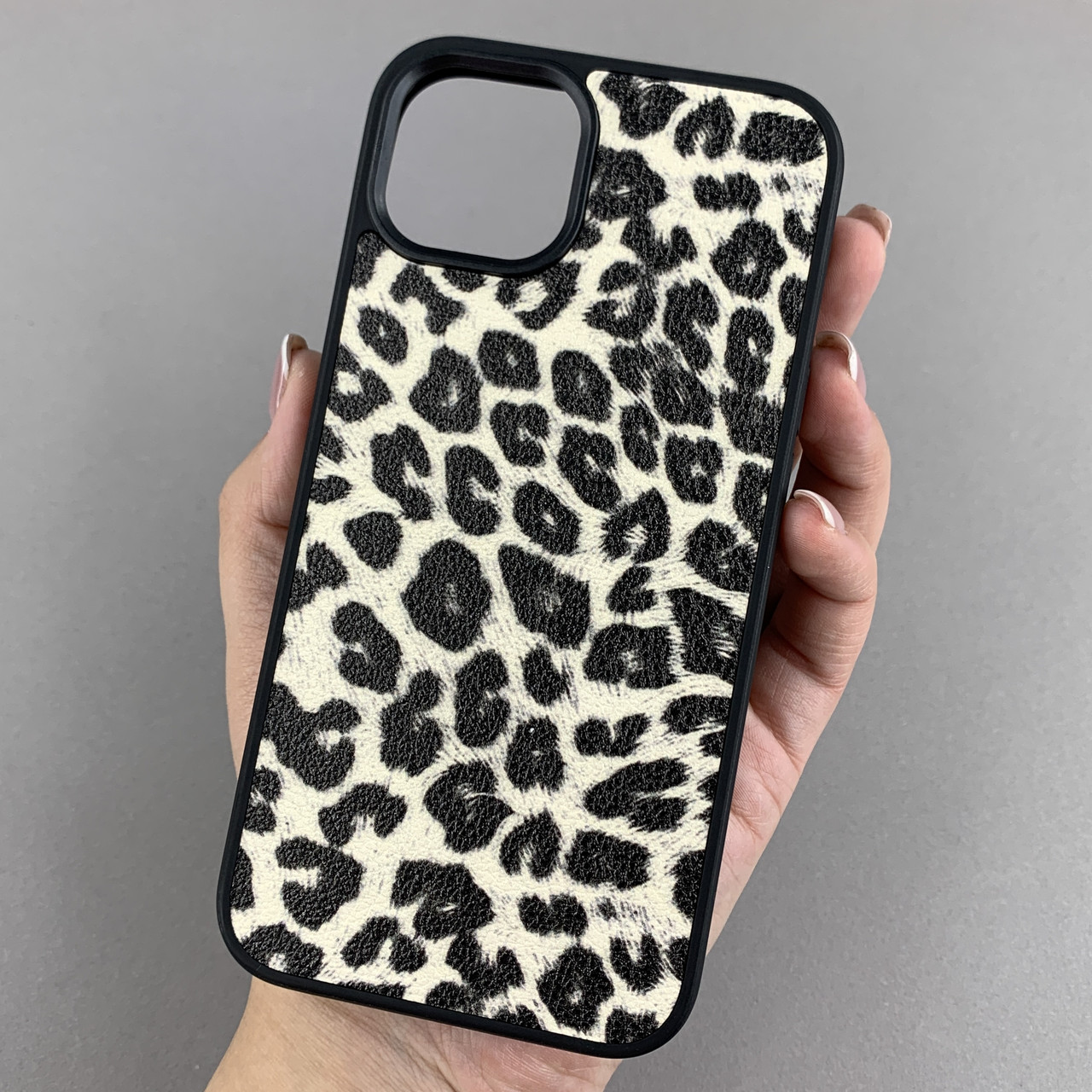 Чохол для Apple iPhone 13 чохол з леопардовим принтом на телефон айфон 13 чорний з білим a01o
