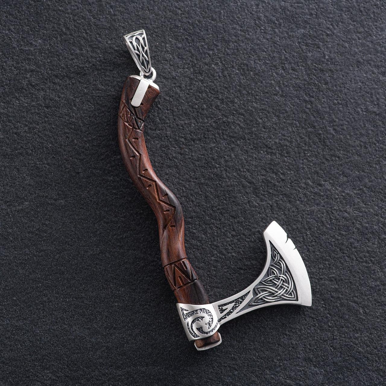 Срібний кулон "Топор" із деревом 7046топ Zipexpert ZIPEXPERT  LOVE-SHOPE