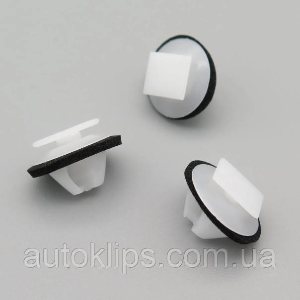 Кліпса кріплення молдинга Land Rover Freelander, Discovery, Defender / Range Rover Evoque, Velar (LR032984)