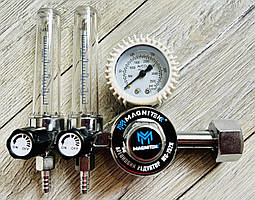 Редуктор двопостовий вуглекислотний/аргоновий з 2 ротаметрами MAGNITEK MG-152r