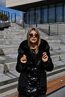 Зимова коротка куртка зі стьобаної плащової тканини та еко хутра К-308 чорна