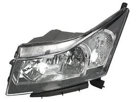 Фара ліва Chevrolet Cruze EUR 09-15 TYC ел.,+кор.