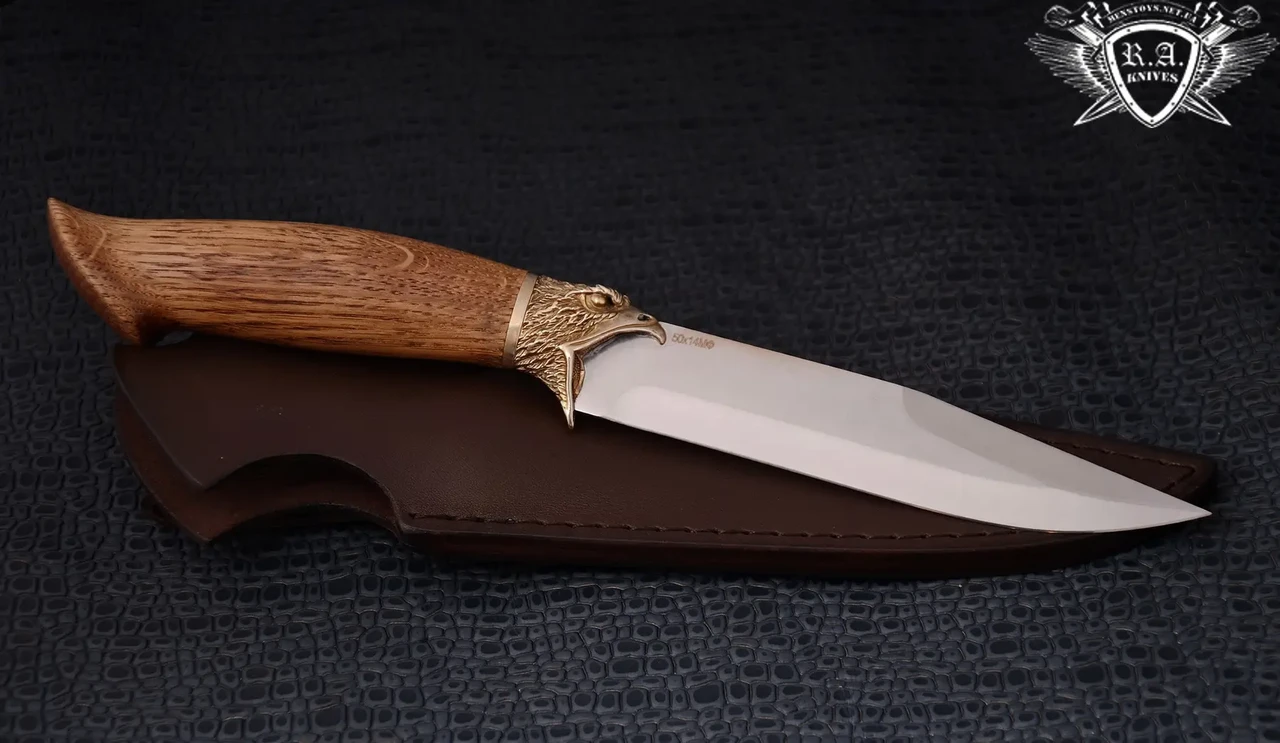 Ніж ручної роботи "Вольна птиця 2" 155х30х2.3см з інструментальної сталі та колодкою з дуба, фото 1