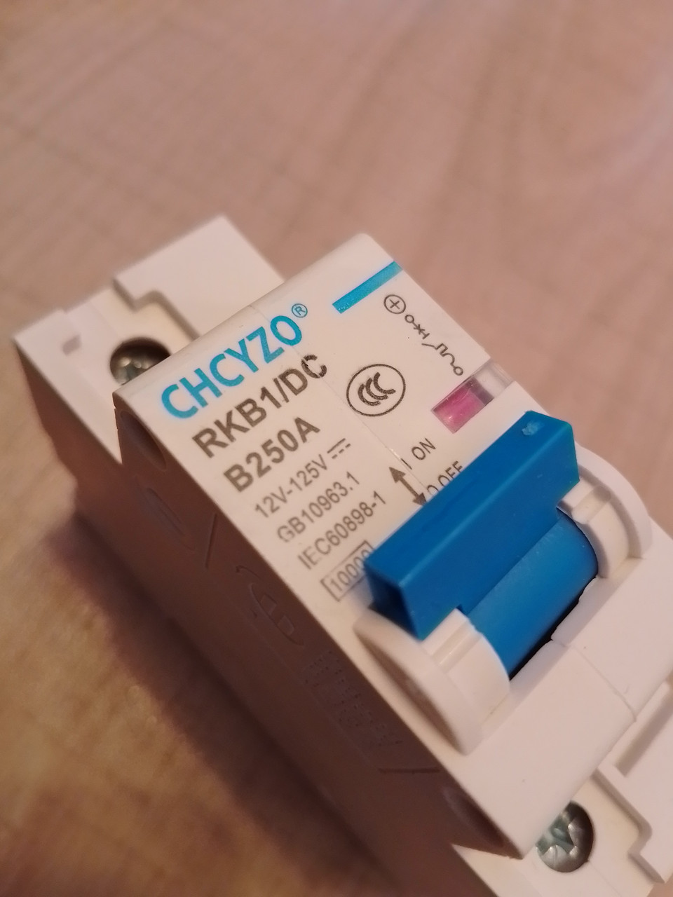 Автоматичний вимикач DC 250 амперів 1Р для акб і панелей, фото 1