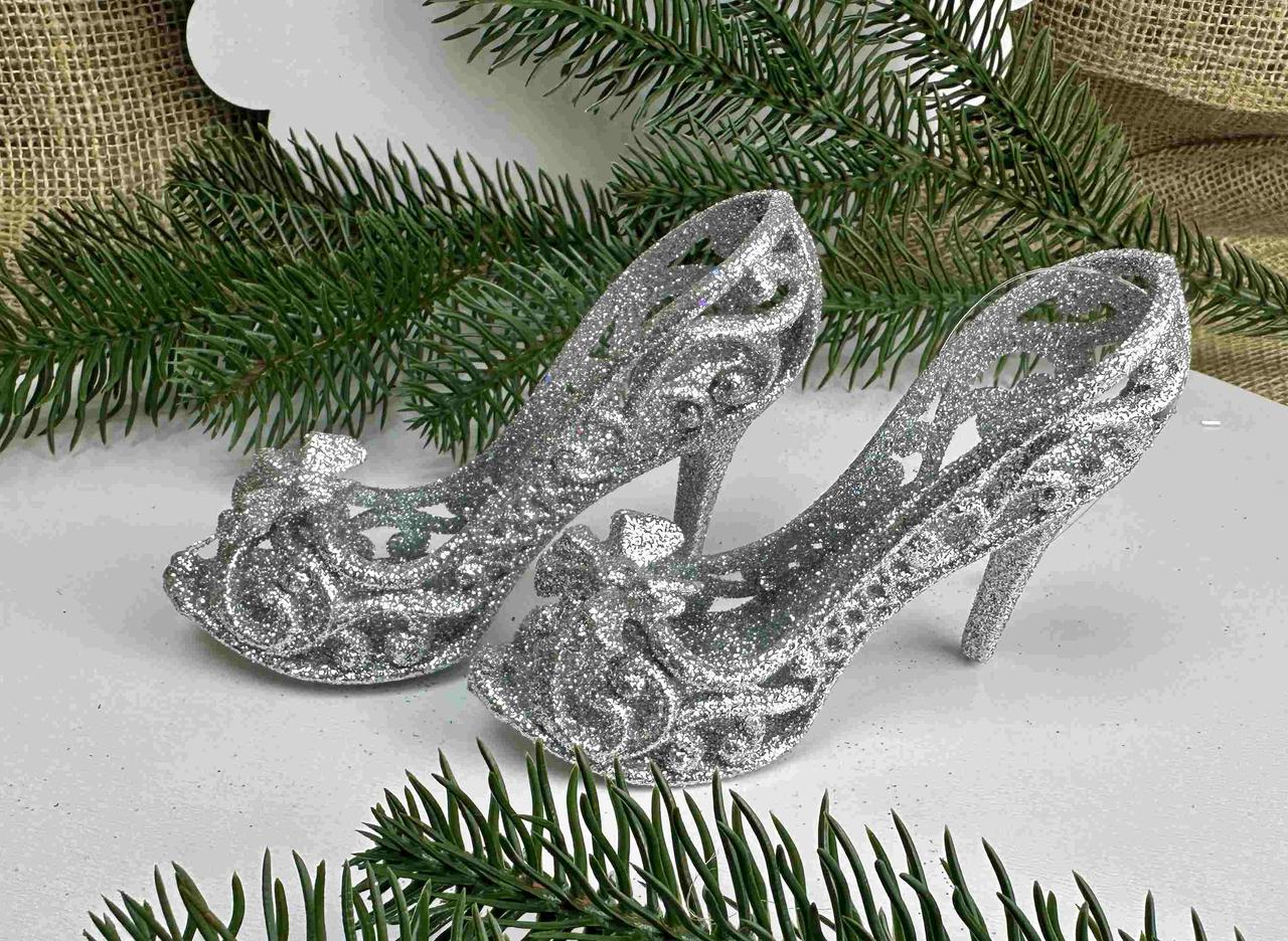 Підвіска туфелька ажурна в глітері 12 х 7см срібло, за 1 шт 10785, фото 1