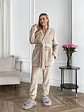 Бежевий теплий махровий жіночий костюм-піжама-трійка, фото 4