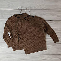 Теплий в'язаний светр без горла в розмірі 140