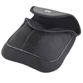 Чехол для катушек Daiwa Neoprene Reel Cover L 23.5x18cm 4500-8000 size (15802-020)