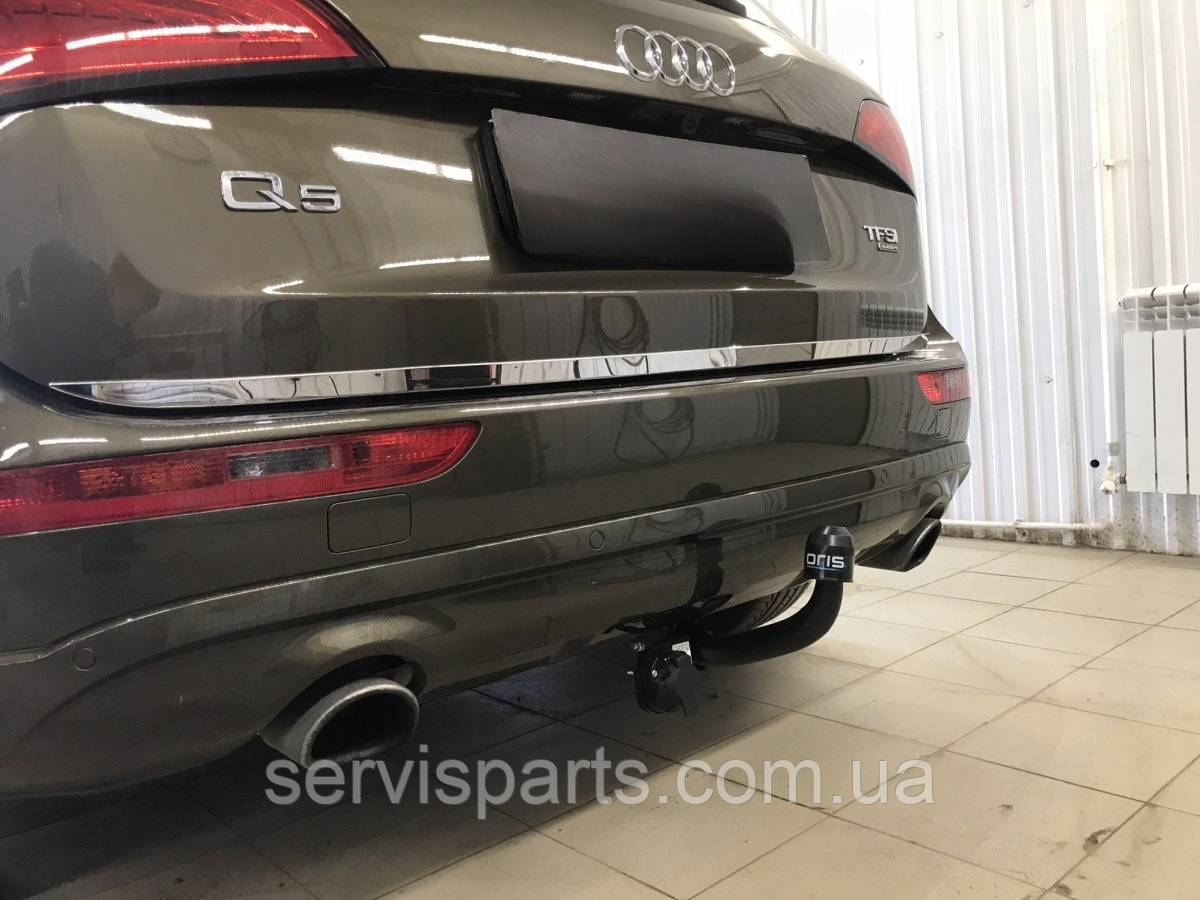 Фаркоп Audi Q5 2008-2016 (Ауді Q5) польський гак на болтах