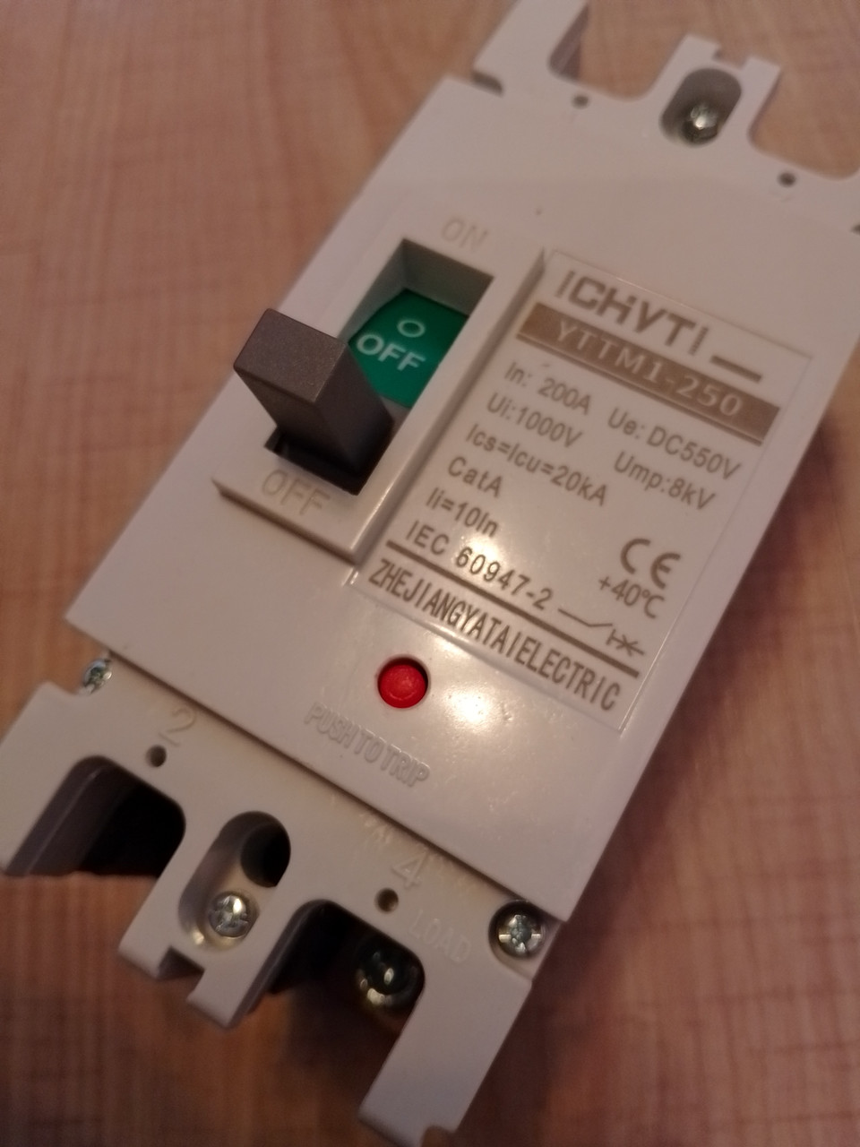 Автоматичний DC mccb вимикач 200а ICHYTI 2p, фото 1