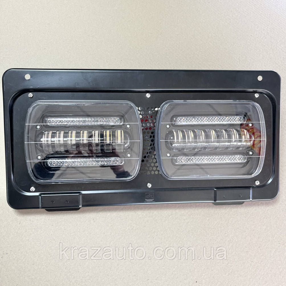 Блок фар МТЗ-80,82 LED 12/24 В (рамка + фари) TP-8200