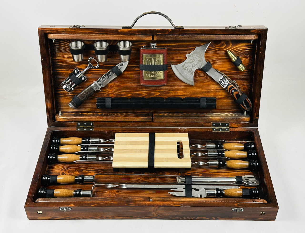 Подарунковий набір для пікніка ВОВК МАХ, ручної роботи (кейс-стіл), фото 1