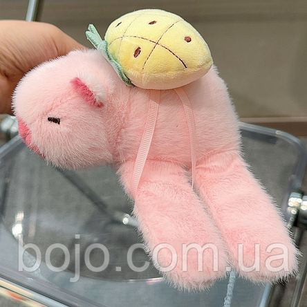 М'яка іграшка браслет на руку Капібара з портфелем, Рожевий (360T), фото 2