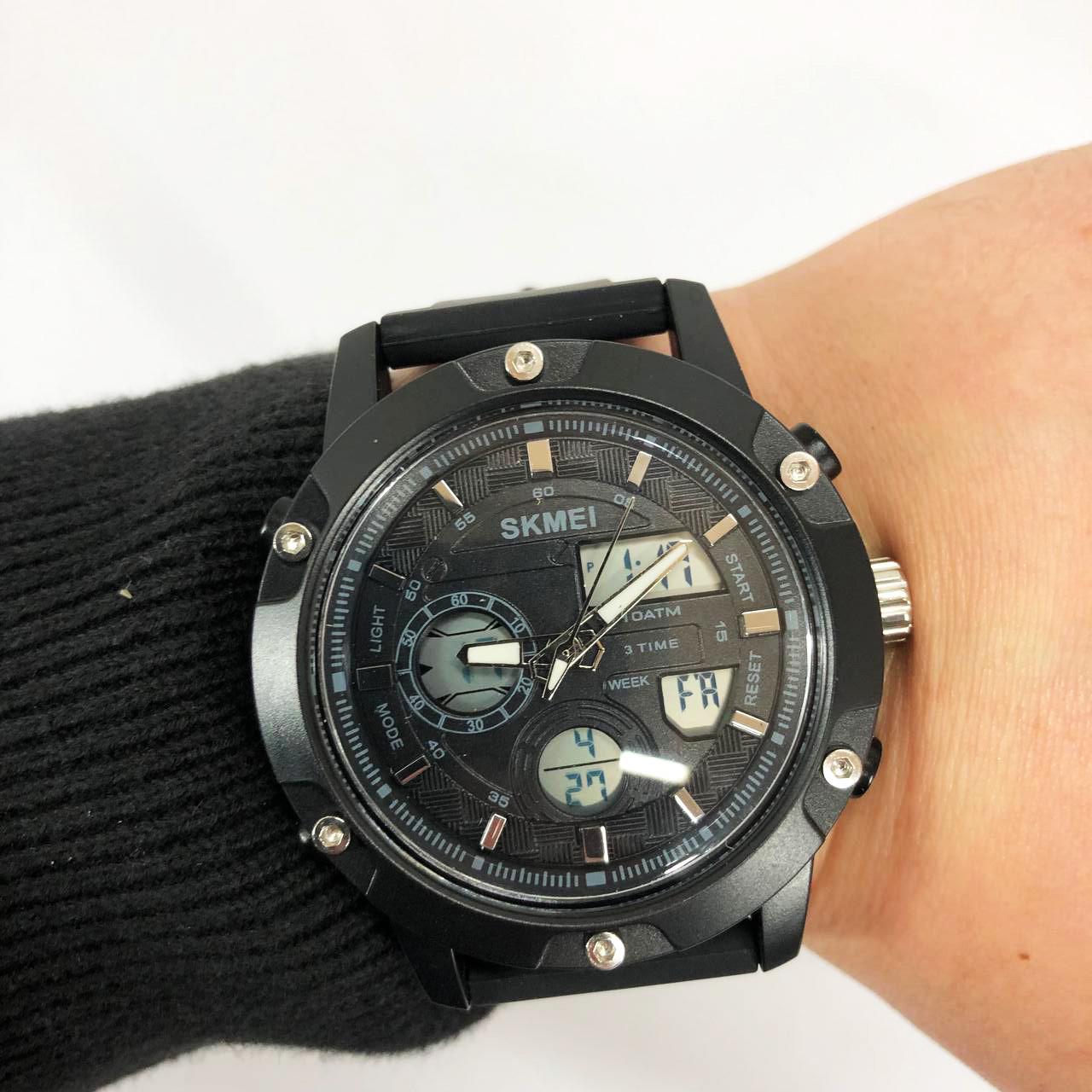 Годинники водонепроникні та протиударні SKMEI, Спеціальні годинники для військових операцій UW-12, фото 1