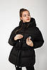 Стильна підліткова зимова куртка чорного кольору з капюшоном для дівчинки, фото 2