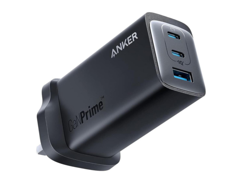 Мережевий зарядний пристрій Anker GaNPrime 737 120W  UK 1x USB-A 2xUSB-C (A2148211)