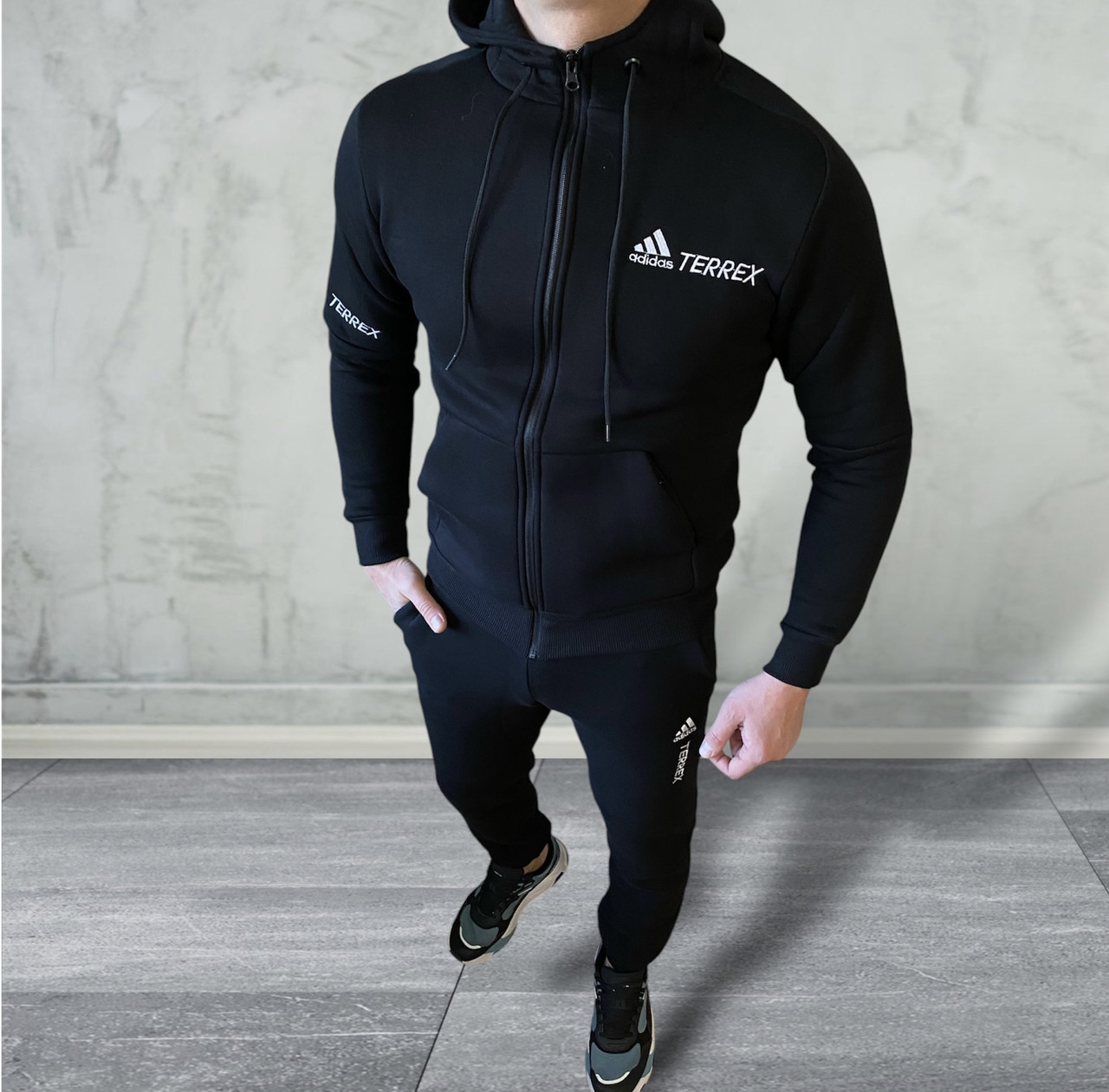Зимовий спортивний чоловічий костюм Adidas
