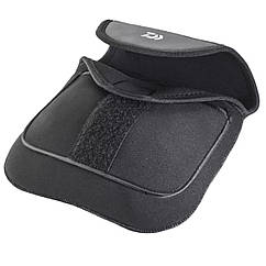 Чохол для котушок Daiwa Neoprene Reel Cover L 23.5x18cm 4500-8000 size
