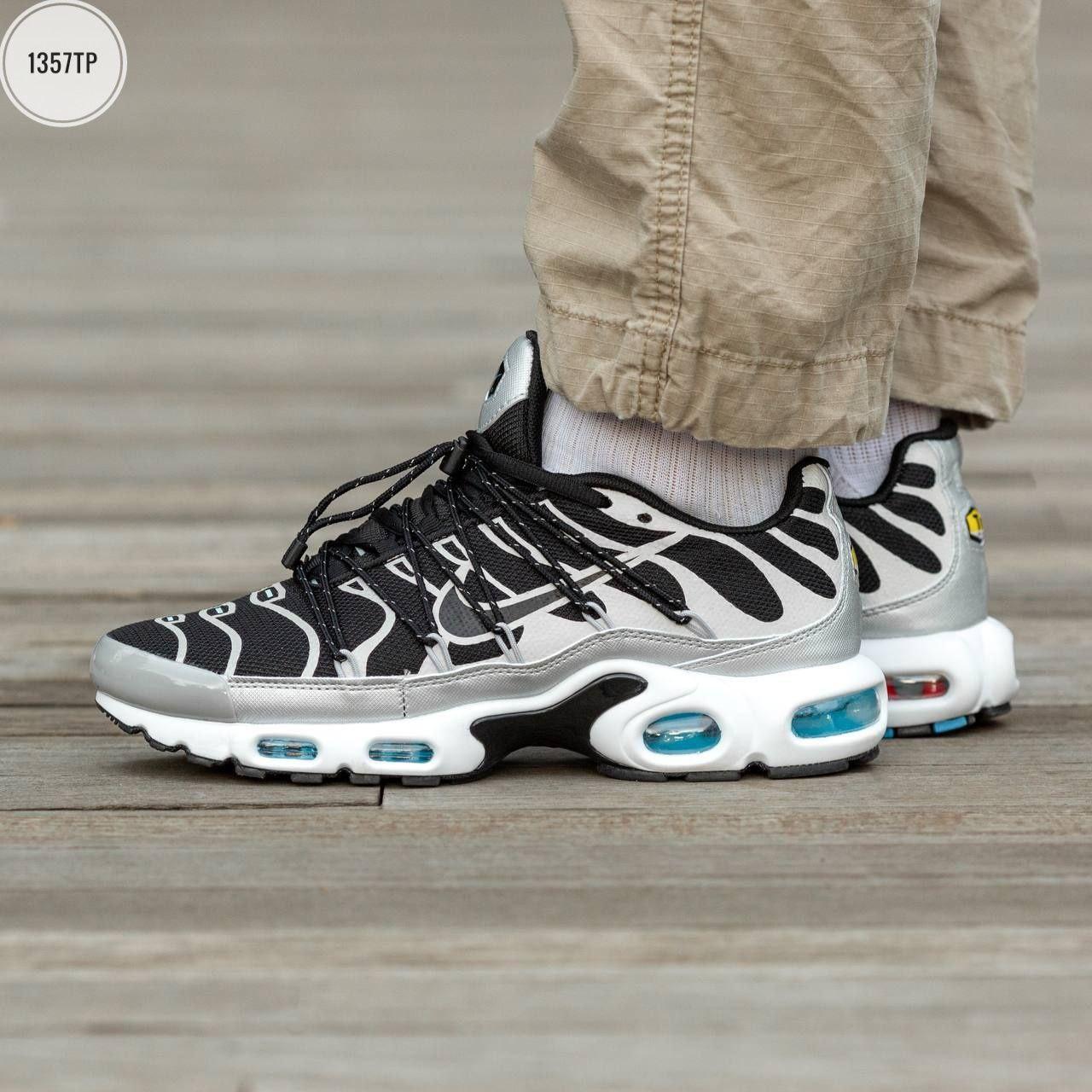 Чоловічі кросівки Nike Air Max Plus Lace Toggle Black Grey Reflective (чорно-сірі) стильні 1357TP Найк vkross