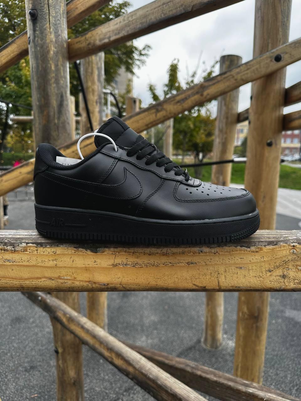 Чоловічі зимові кросівки Nike Air Force (чорні) низькі спортивні кросівки 50-1 Найк vkross