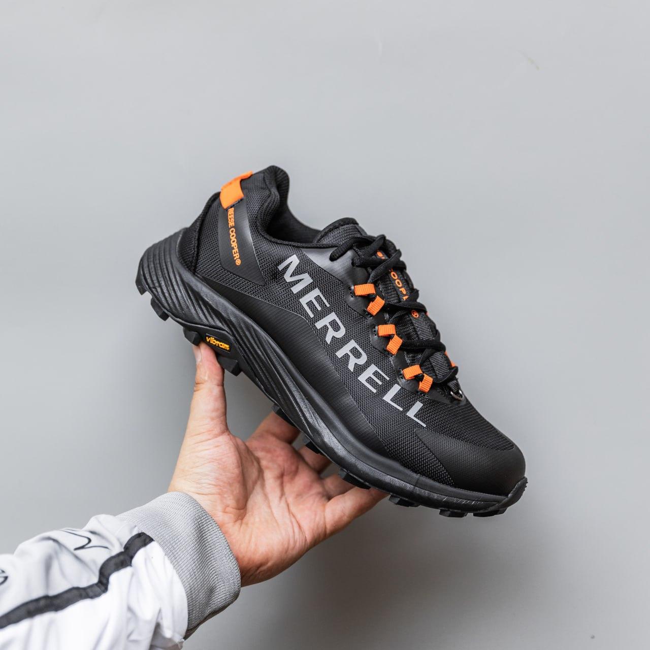 Чоловічі зимові кросівки Merrell (чорні з жовтогарячим) низькі повсякденні кросівки 2786 Мерелл vkross