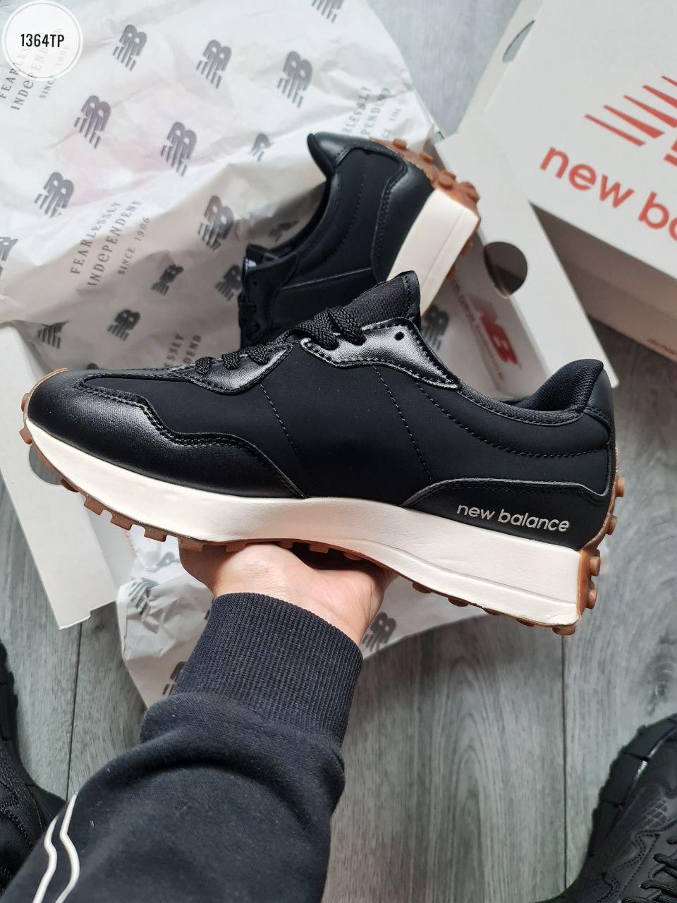 Чоловічі кросівки New Balance 327 Black Leather (чорні) спортивні кроси 1364TP Нью Беленс vkross
