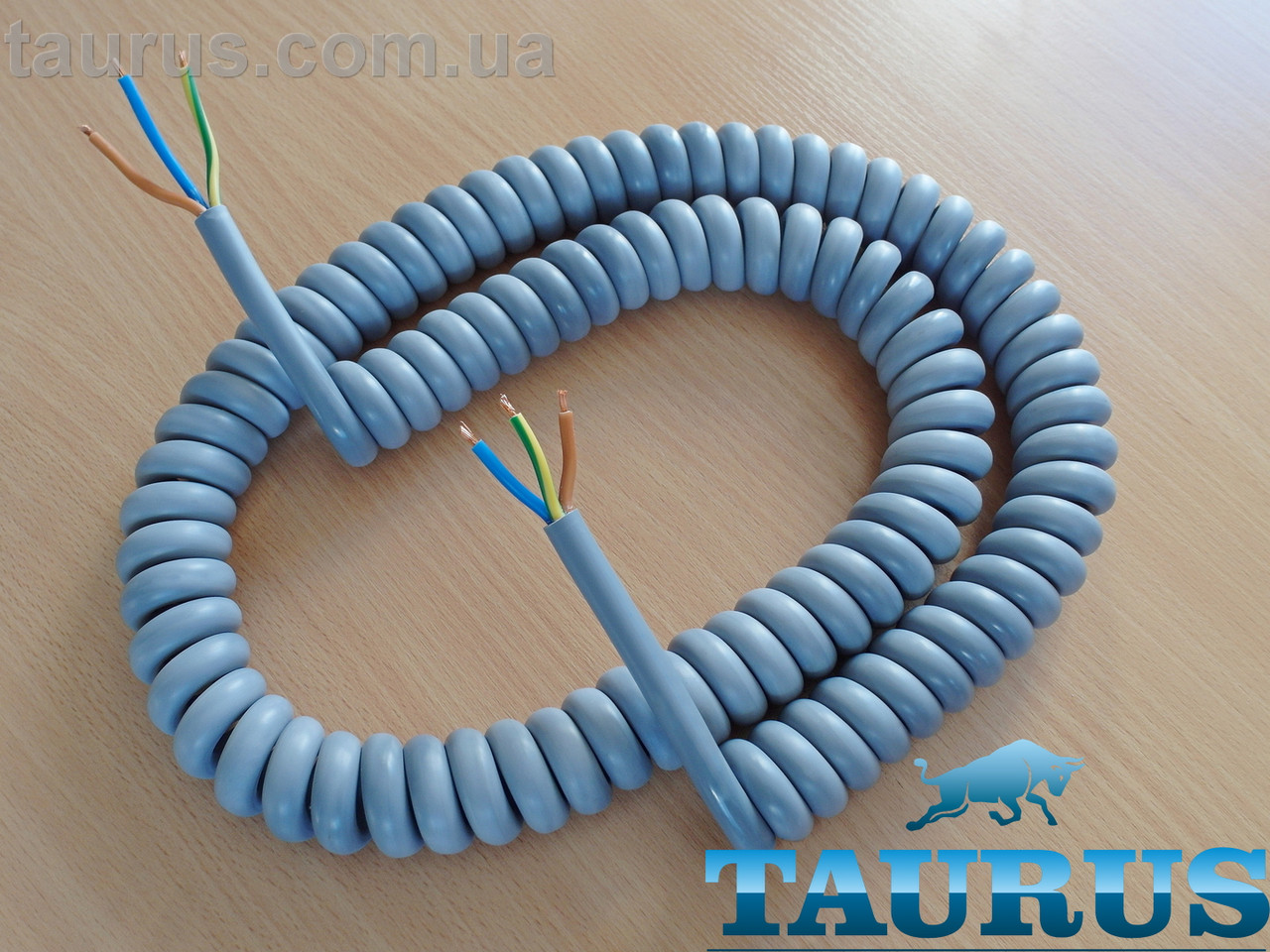 Кабель спіральний білий ThermoPulse ExtraPower White 1m 3G2.5 / розтягнення до 5 м. Потужність до 5500W. Мідь