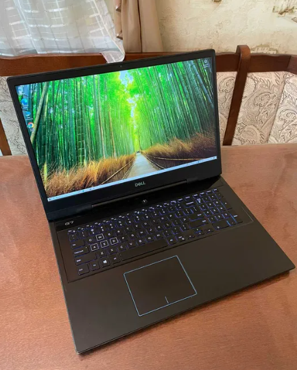 Б/в Ігровий ноутбук Dell G7 7790 17.3" 1920x1080| i7-9750H| 16GB RAM| 256GB SSD+1000GB HDD| RTX 2060 6GB