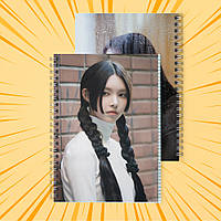 Зошит А5 48 арк. на пружині у клітинку 60 гр.м² ILLIT 013