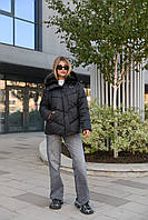 Коротка зимова куртка з капюшоном К-350 чорна