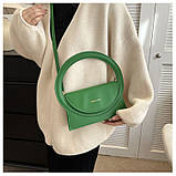 Жіноча сумка з круглою ручкою 1015 крос-боді зелена на ремінці, фото 3