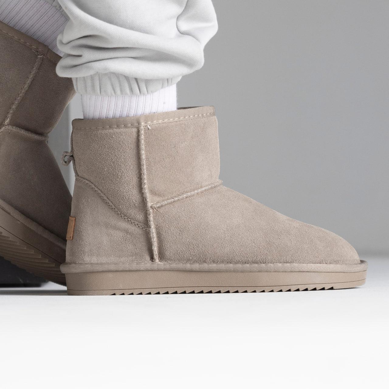 Зимові Жіночі Черевики UGG Classic Mini Beige / УГГ Класик Міні Бежеві