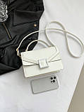 Жіноча сумка 2123 крос-боді біла на ремінці, фото 4