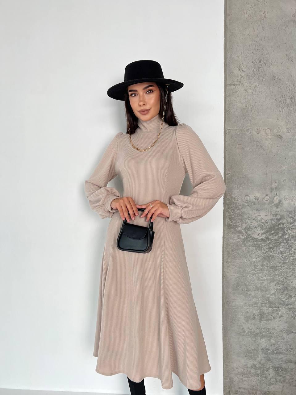 Тепле плаття міді з високим коміром і розкльошеною спідницею (р. 42-52) 2py5886, фото 1