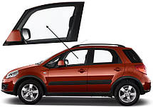 Бічне скло Suzuki SX4 2006-2013 передніх дверей ліве