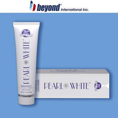 Відбілююча зубна паста з фтором для чутливих зубів Beyond Pearl White Sensitivity 40мл