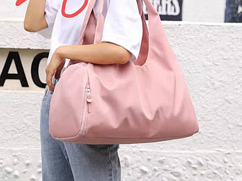 Сумка рожева спортивна дорожня на блискавці в різних кольорах Ares