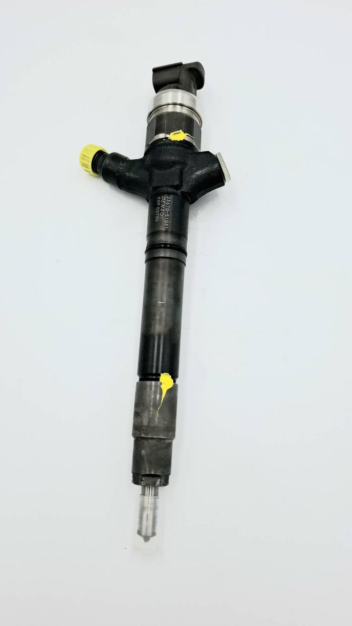 DENSO форсунка (реставрована) 2367051031 / 23670-51031 Toyota Land Cruiser 200, фото 1