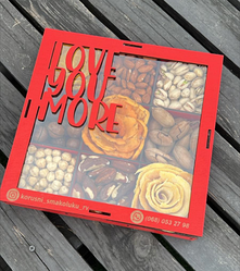 Коробки з дерева фанери для солодощів, сухофруктів круглі 14 лютого 8 березня